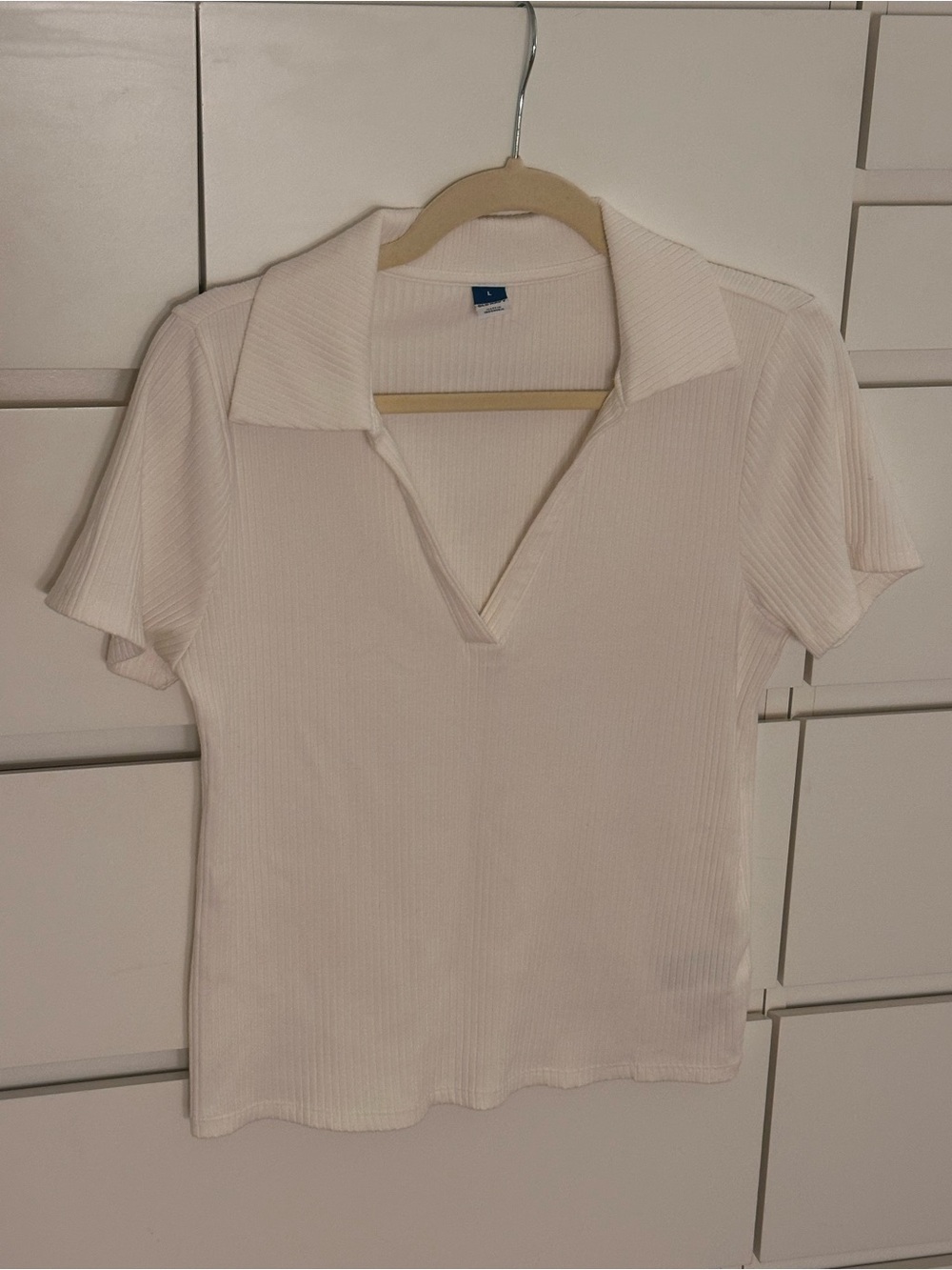 Old Navy Cream Ribbed Polo V-Neck Button Down Top